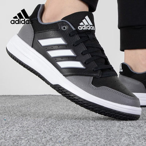 阿迪达斯新款冬季运动透气休闲鞋