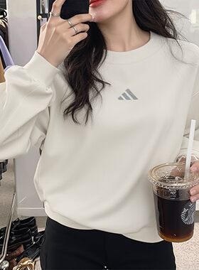 阿迪达斯卫衣女装秋季新款运动服防风圆领上衣纯色宽松休闲套头衫