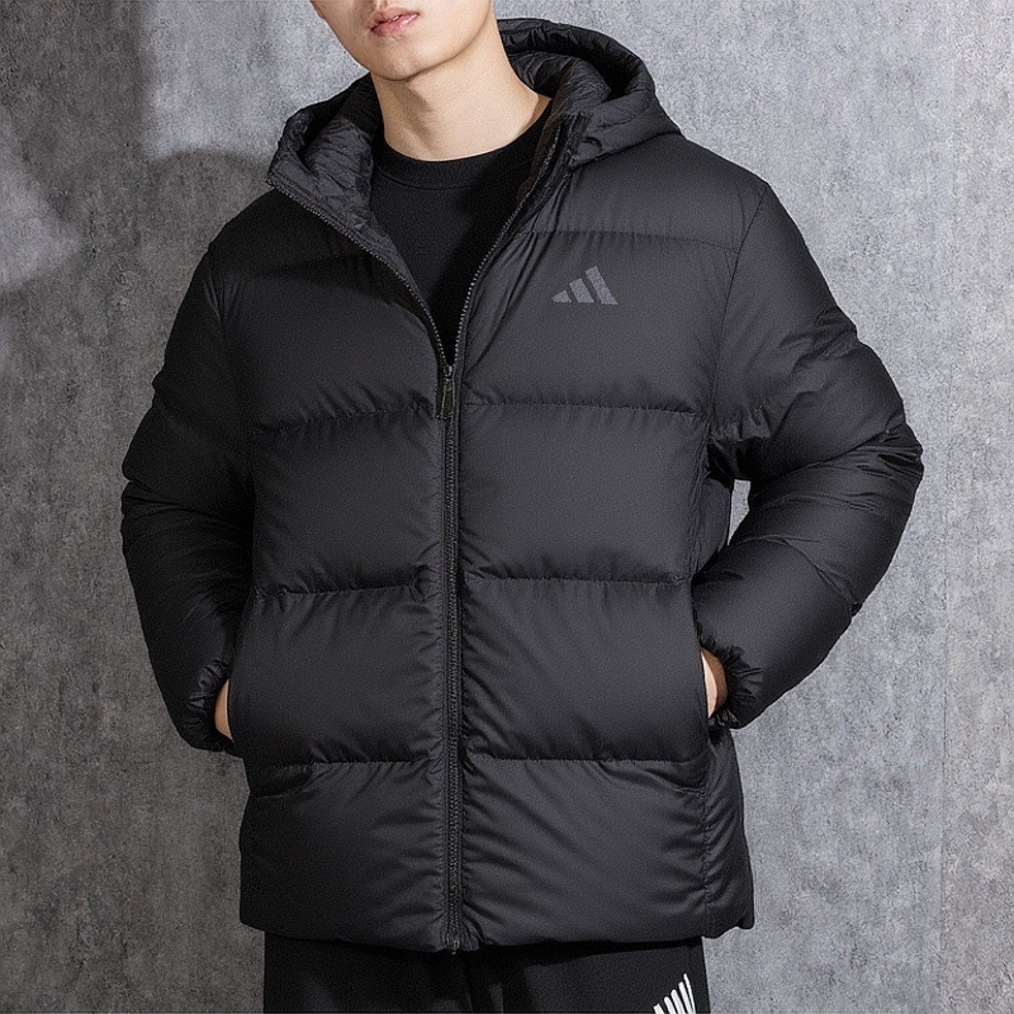 阿迪达斯羽绒服男装冬季新款运动服防风保暖连帽羽绒夹克休闲外套