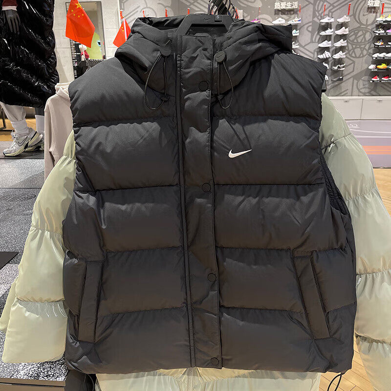 Nike耐克女士2026新款连帽羽绒马甲背心黑色保暖休闲宽松运动外套