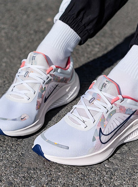 NIKE耐克休闲鞋女鞋冬季新款QUEST 5运动鞋透气减震跑步鞋FB6944