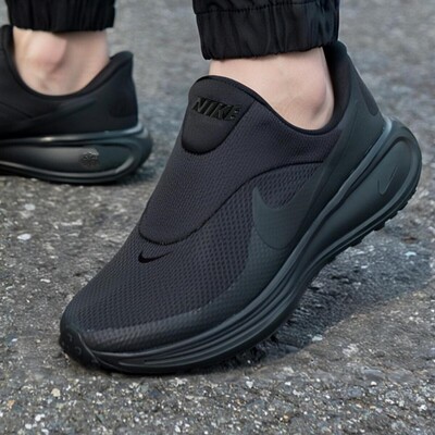 耐克男轻便一脚蹬休闲减震跑步鞋