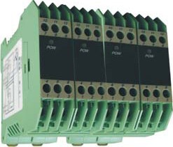 JC80智能型隔离器变送器 多输入型