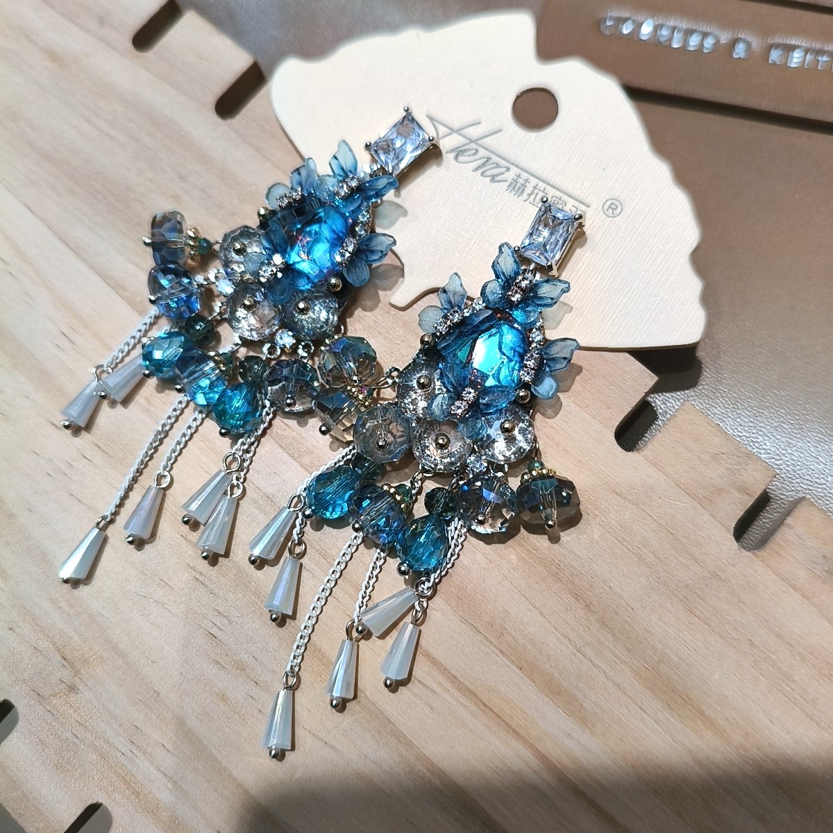 赫拉密羽新冰川蓝水晶流苏耳环女925银耳钉镶钻长款耳坠轻奢耳饰,饰品/流行首饰/时尚饰品新,耳钉,淘宝优惠券,粉丝福利购,淘宝优惠卷