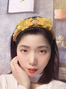 复古黄色镶钻花朵发箍女高级感水晶发卡女宽边带齿蕾丝花布艺头箍
