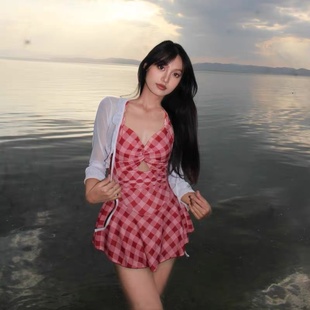 度假泳装 保守遮肚显瘦高级感防晒罩衫 泳衣女连体裙式 韩国2025新款