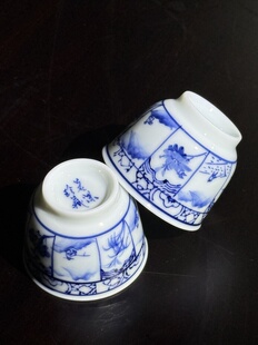 仿古青花瓷釉下彩茶杯复古设计家用品茗主人杯潮汕工夫茶杯