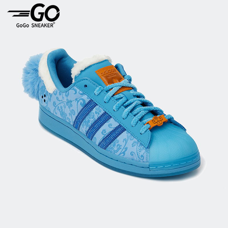 阿迪达斯正品男女通用板鞋