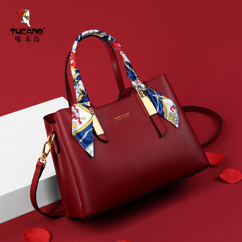 啄木鸟红色新娘结婚包包2021新款时尚单肩斜挎女包妈妈手提包秋冬