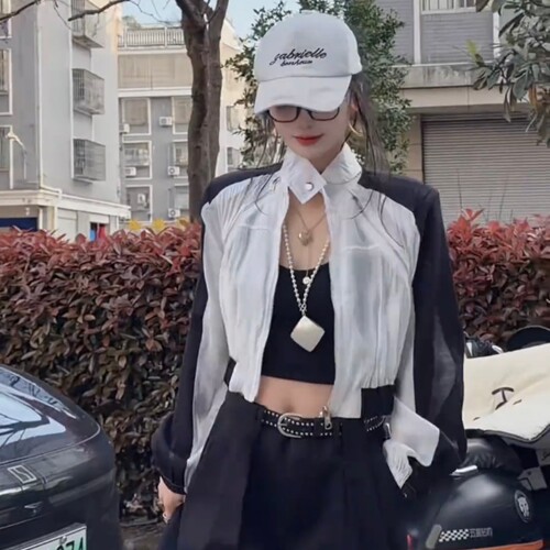 立领黑白撞色拉链防晒衣短外套女