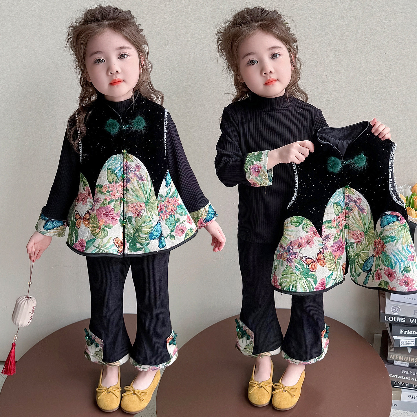 女童新中式套装春季2026新款儿童洋气女宝宝复古撒银喇叭裤三件套