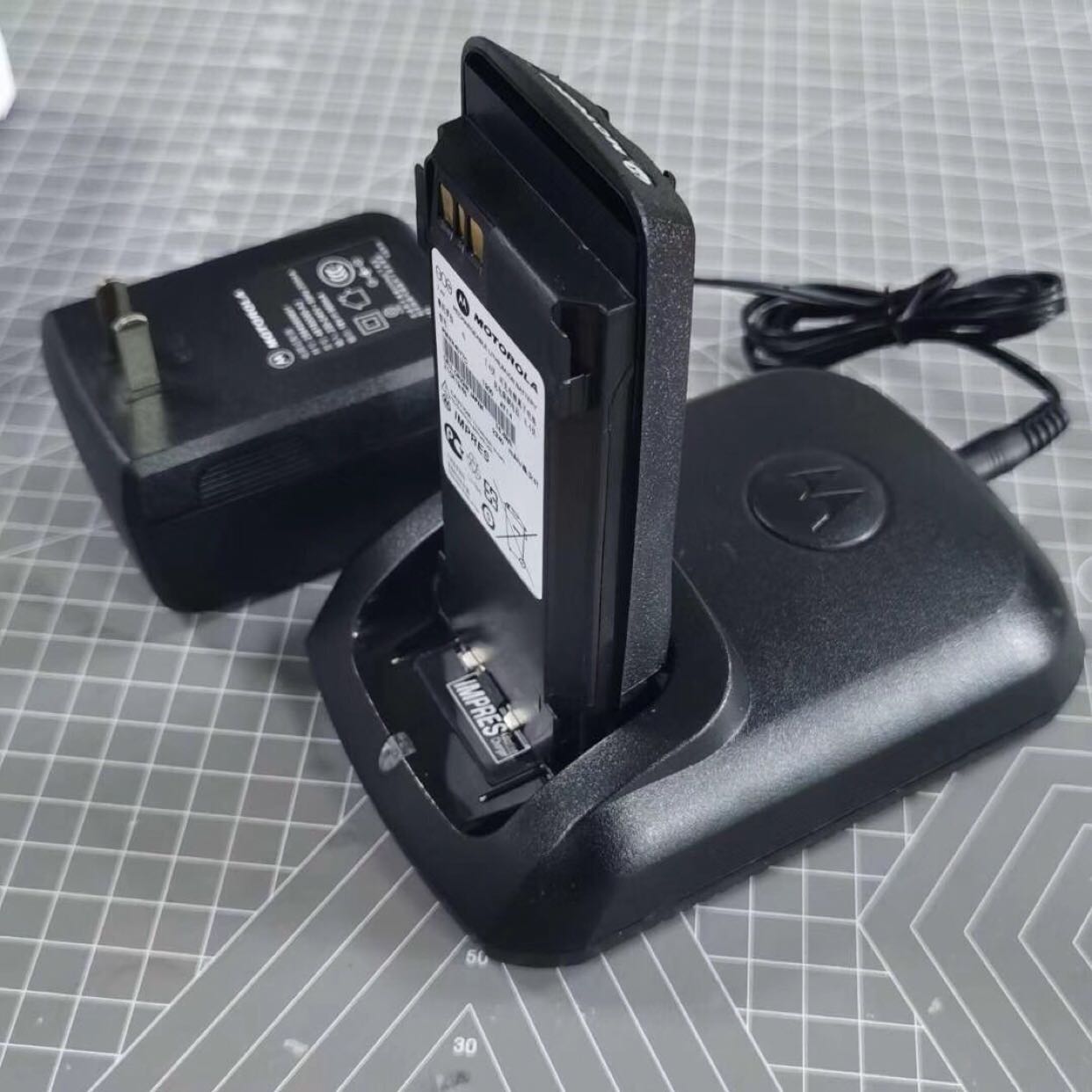 专用配件适用摩托充电器XIR