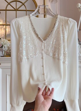 甜美气质针织衫上衣女装秋2026年设计感重工亮片宽松v领长袖毛衣