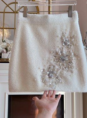 水貂绒加厚半身裙女2025年冬季新款重工镶钻亮片高腰显瘦a字短裙