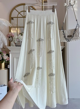 重工镶钻流苏针织半身裙女装2025年秋冬原创松紧腰中长款白色裙子