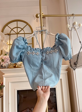 复古蓝色衬衣女装2024年原创设计小心机重工镶钻方领抽绳短袖衬衫