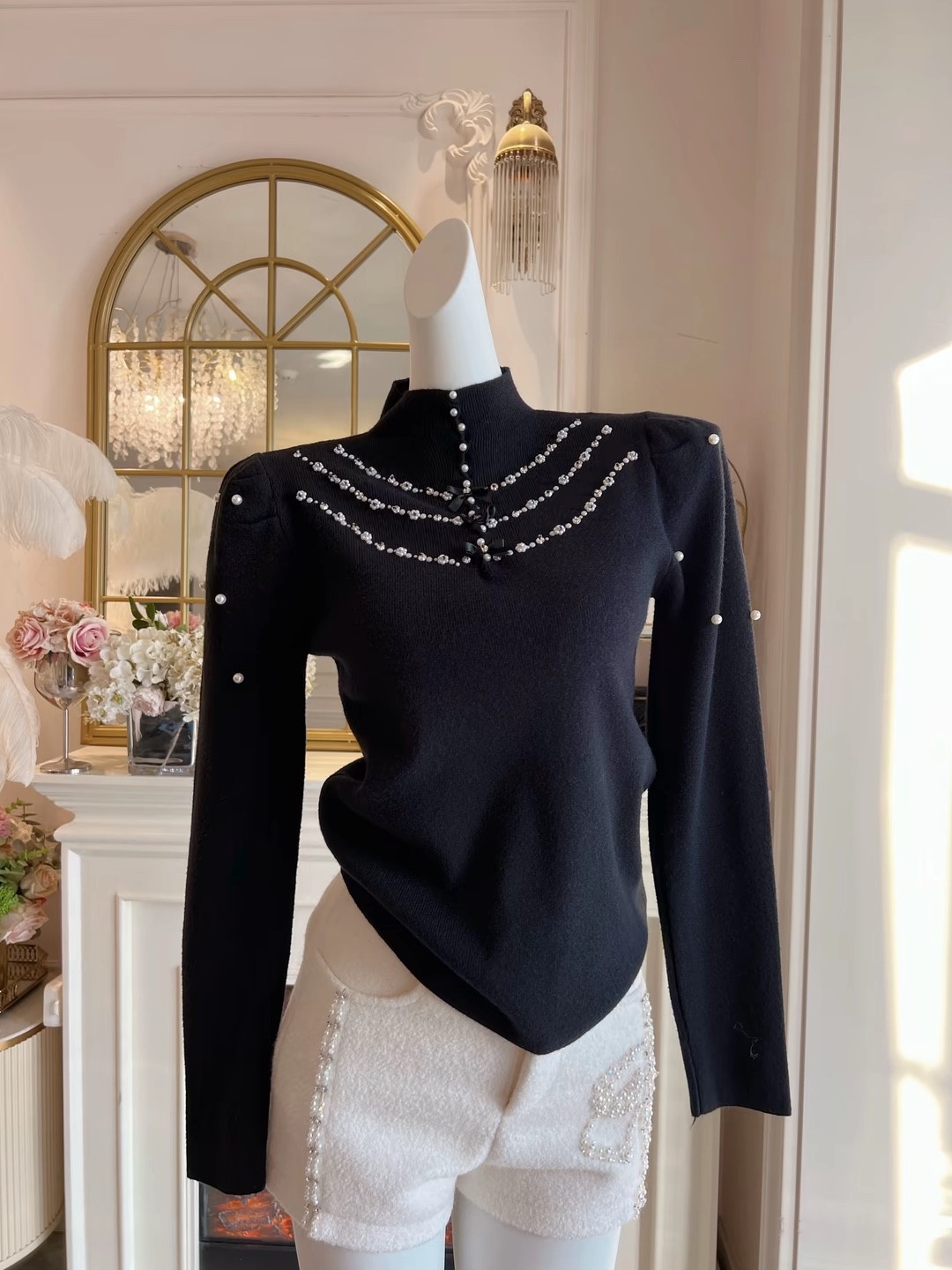 小香风法式小众气质黑色针织衫女装设计感重工钉珠泡泡袖打底毛衣