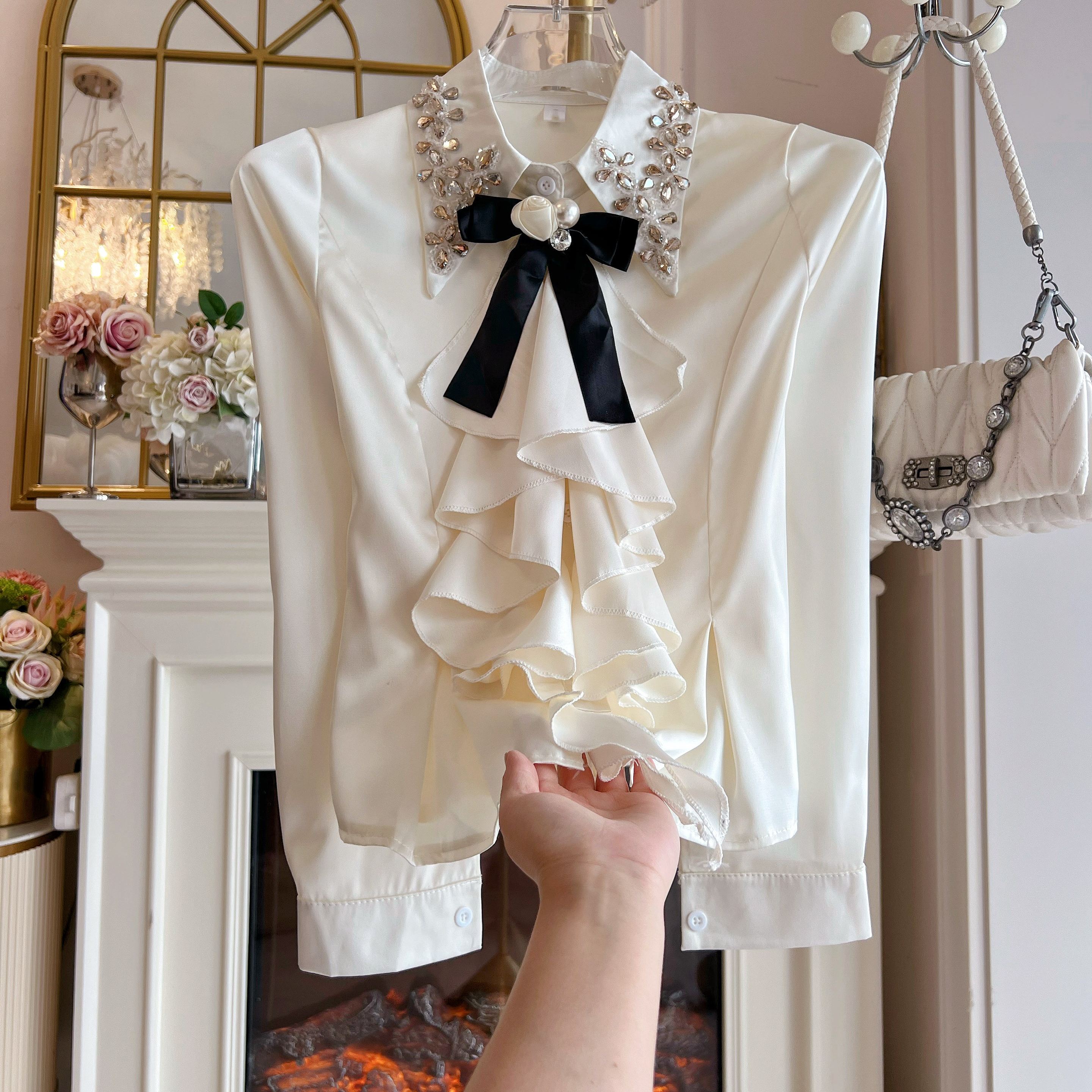 名媛风气质百搭衬衣雪纺衫女装设计感重工镶钻荷叶边收腰显瘦小衫