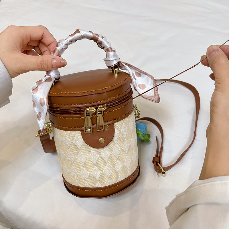 diy手工编织包包自制菱格水桶包材料包少女挎包圆筒包手机零钱包