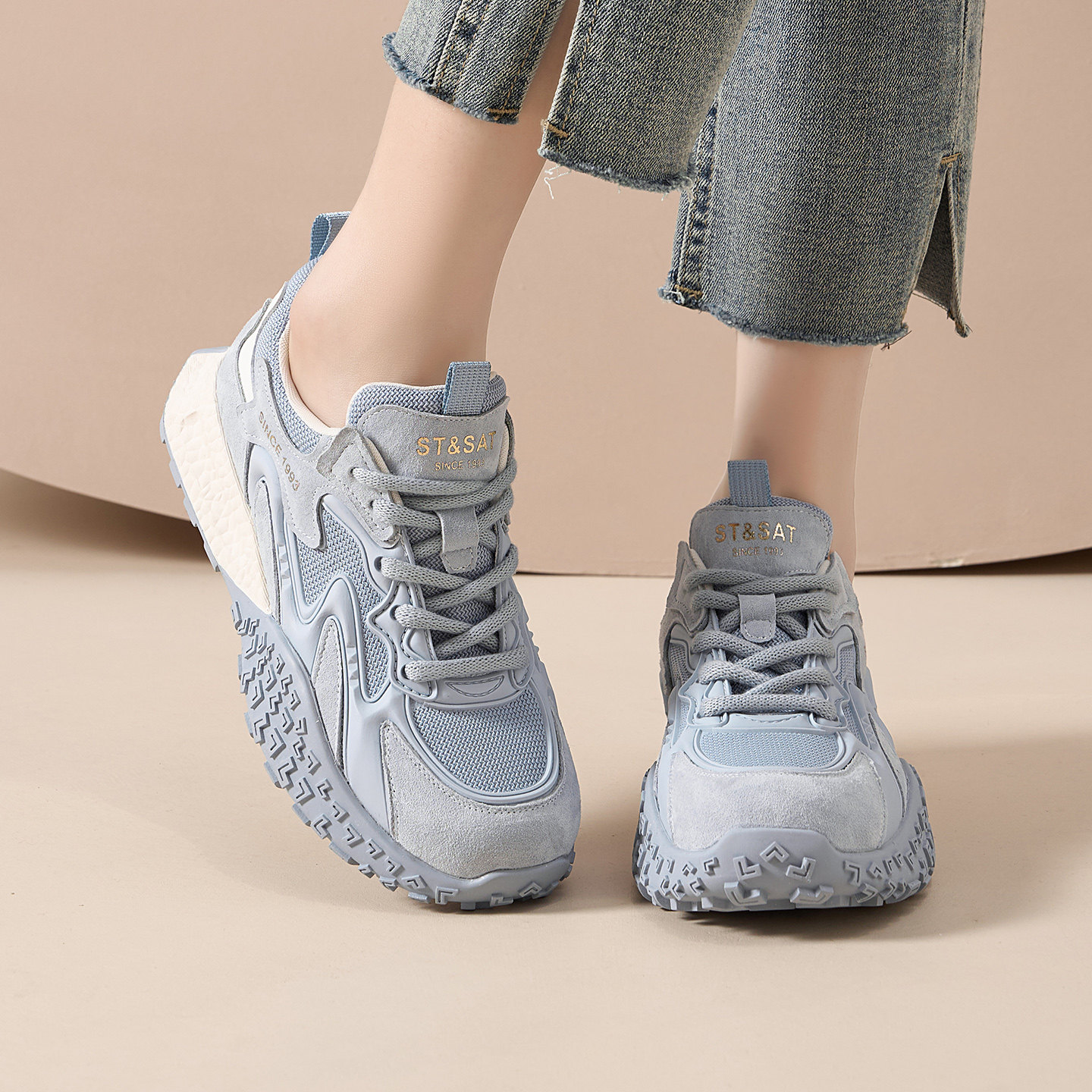 星期六蓝色德训鞋女款春季新款爆款厚底休闲鞋巨好看板鞋百搭鞋子