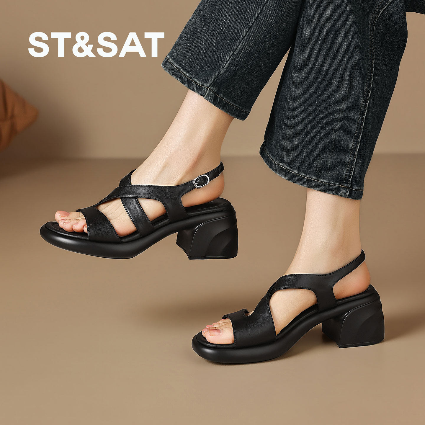星期六粗跟女凉鞋2026新款夏季外穿时尚高级感高跟厚底条带罗马鞋