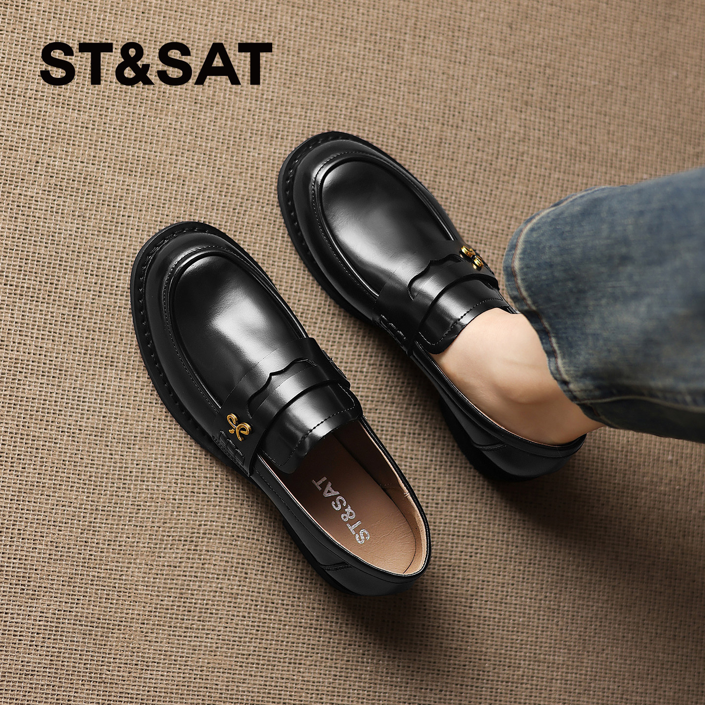 星期六乐福鞋女2026春季新款厚底增高真皮一脚蹬百搭英伦风小皮鞋