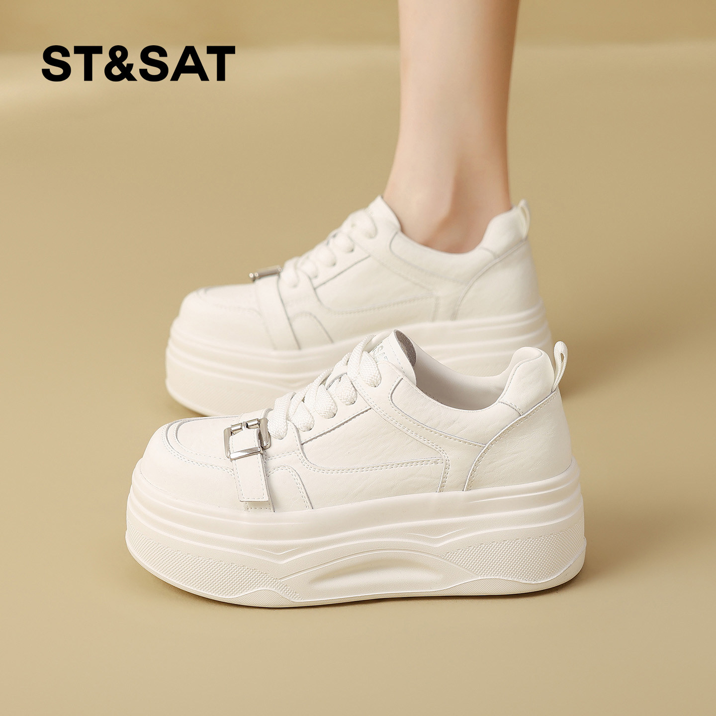 星期六厚底休闲板鞋女2026春季新款配裙子金属扣超高跟圆头小白鞋
