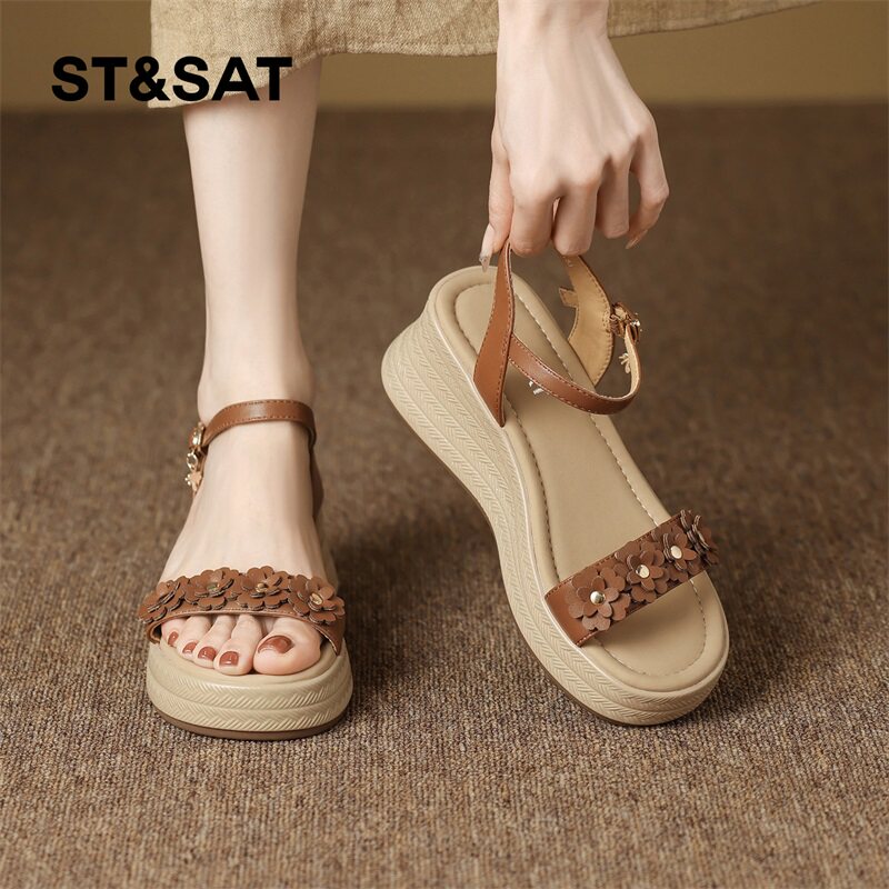 星期六厚底坡跟休闲凉鞋女2026新款夏季露趾复古软底不累脚妈妈鞋