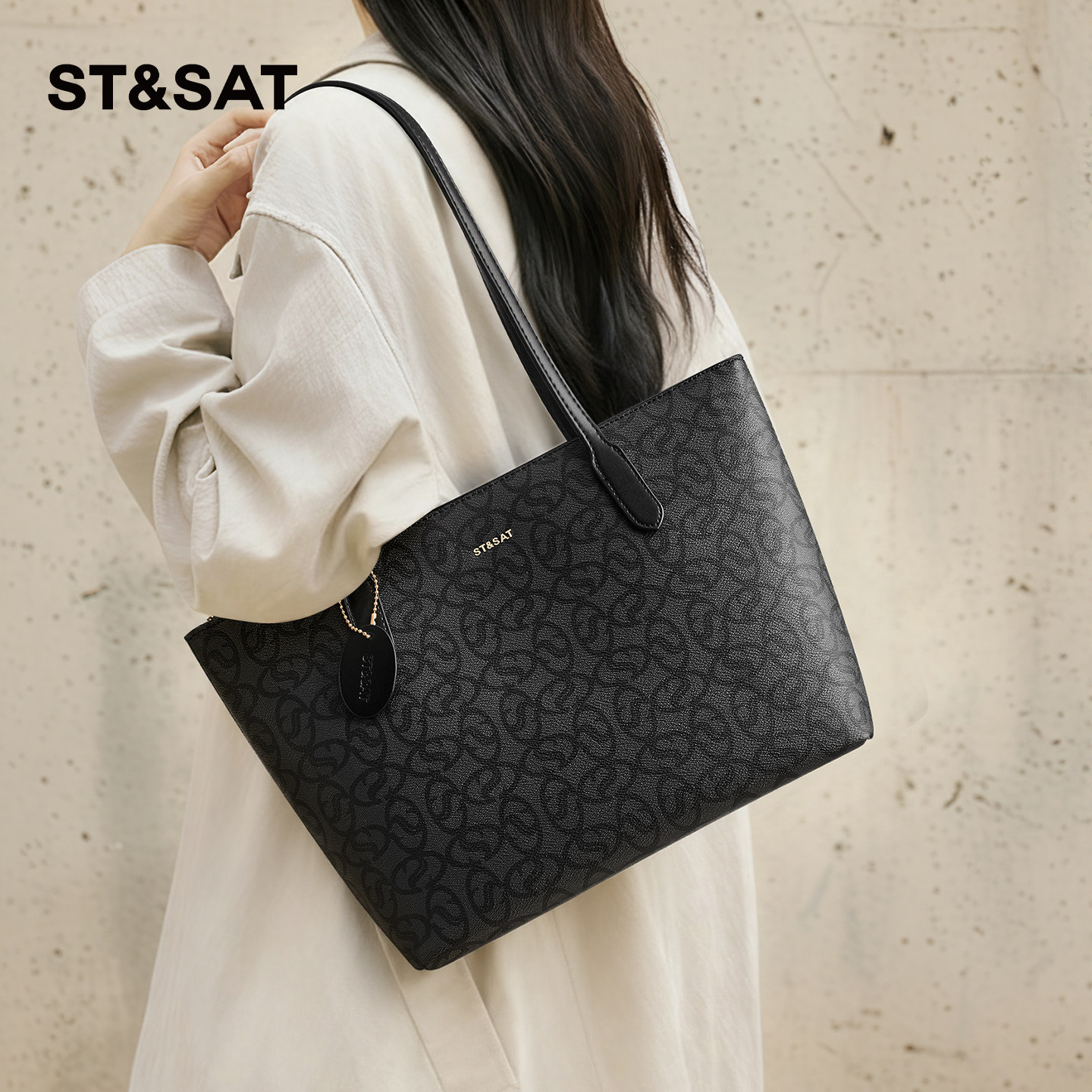 星期六黑色托特包女式新款大容量通勤高级感时尚单肩腋下大包