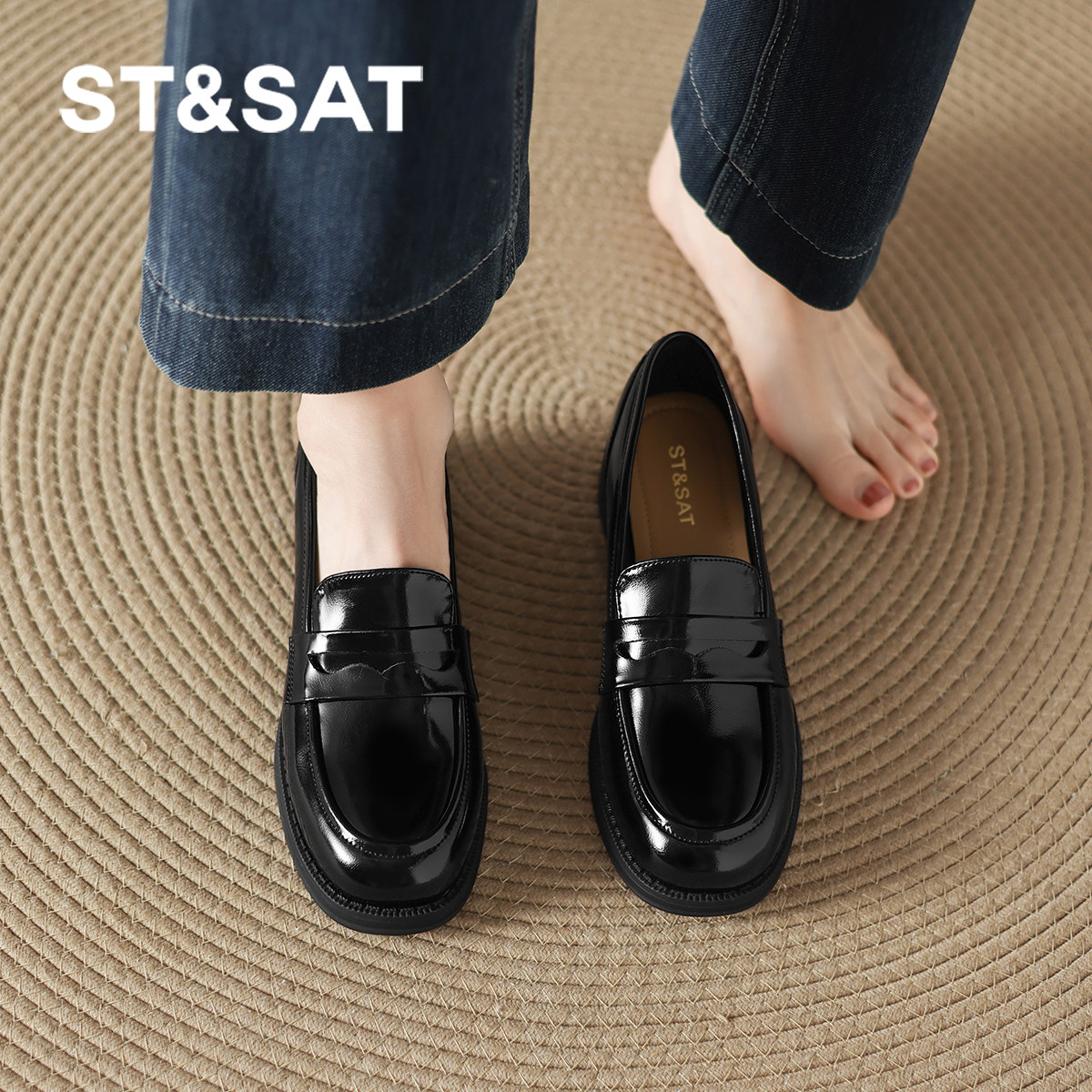 星期六黑色软底乐福鞋一脚蹬不累脚英伦风小皮鞋女款春季女士女鞋