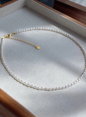 天然巴洛克米粒淡水珍珠项链轻奢极细锁骨链小众简约颈链14K包金