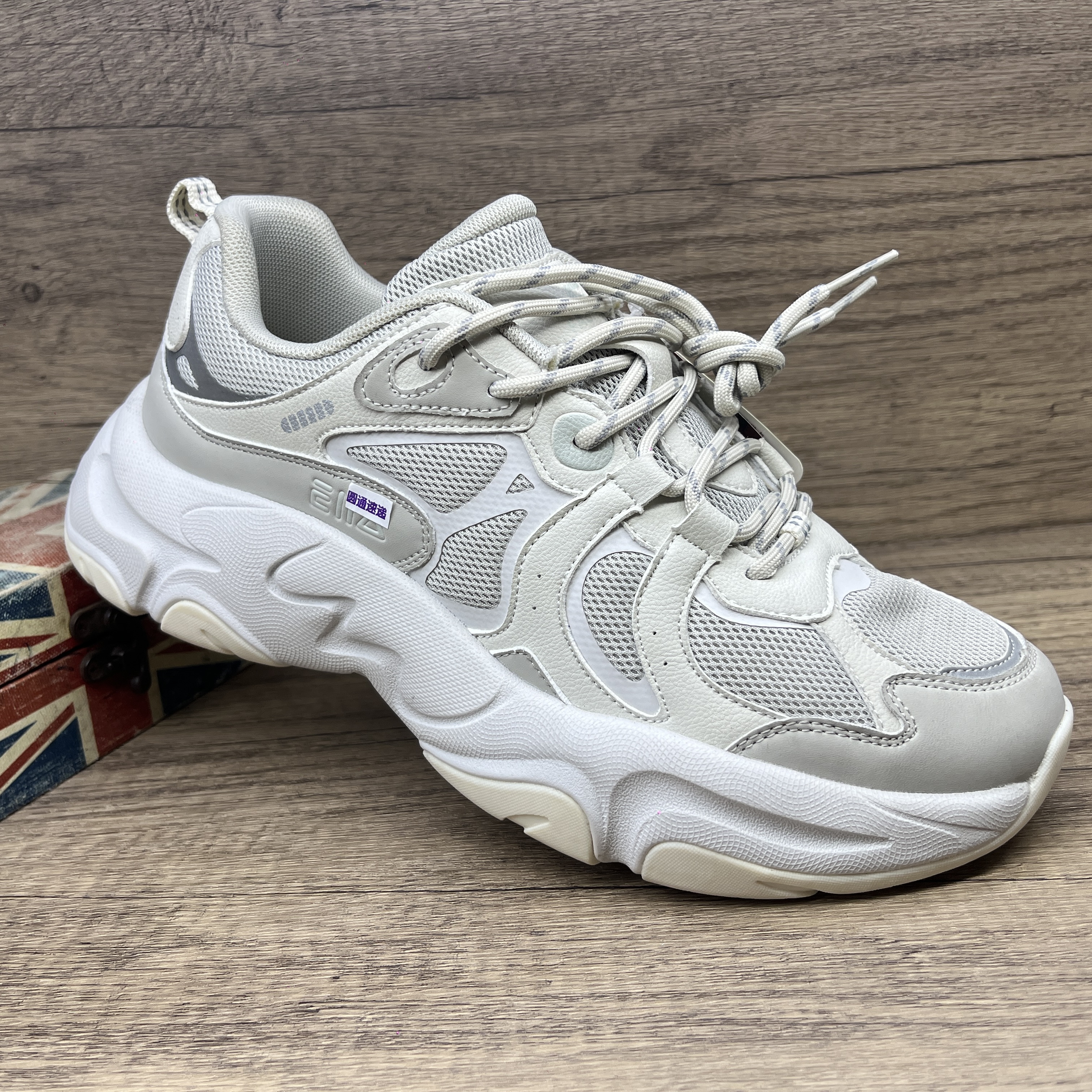 捡漏实体店200+春秋季透气老爹男鞋软底防滑日常百搭运动鞋休闲鞋