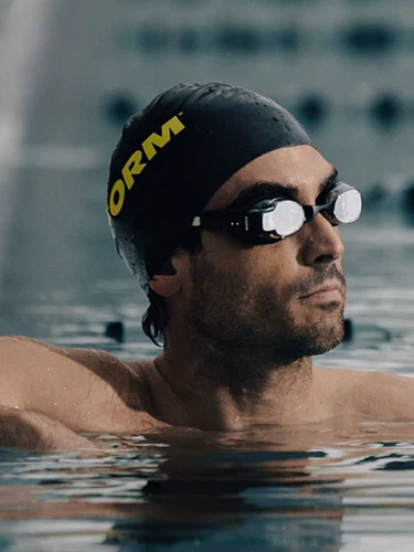 FORM Умные очки для плавания Smart Swim 2. Усовершенствованный дисплей с дополненной реальностью отображает данные о плавании в режиме реального времени.