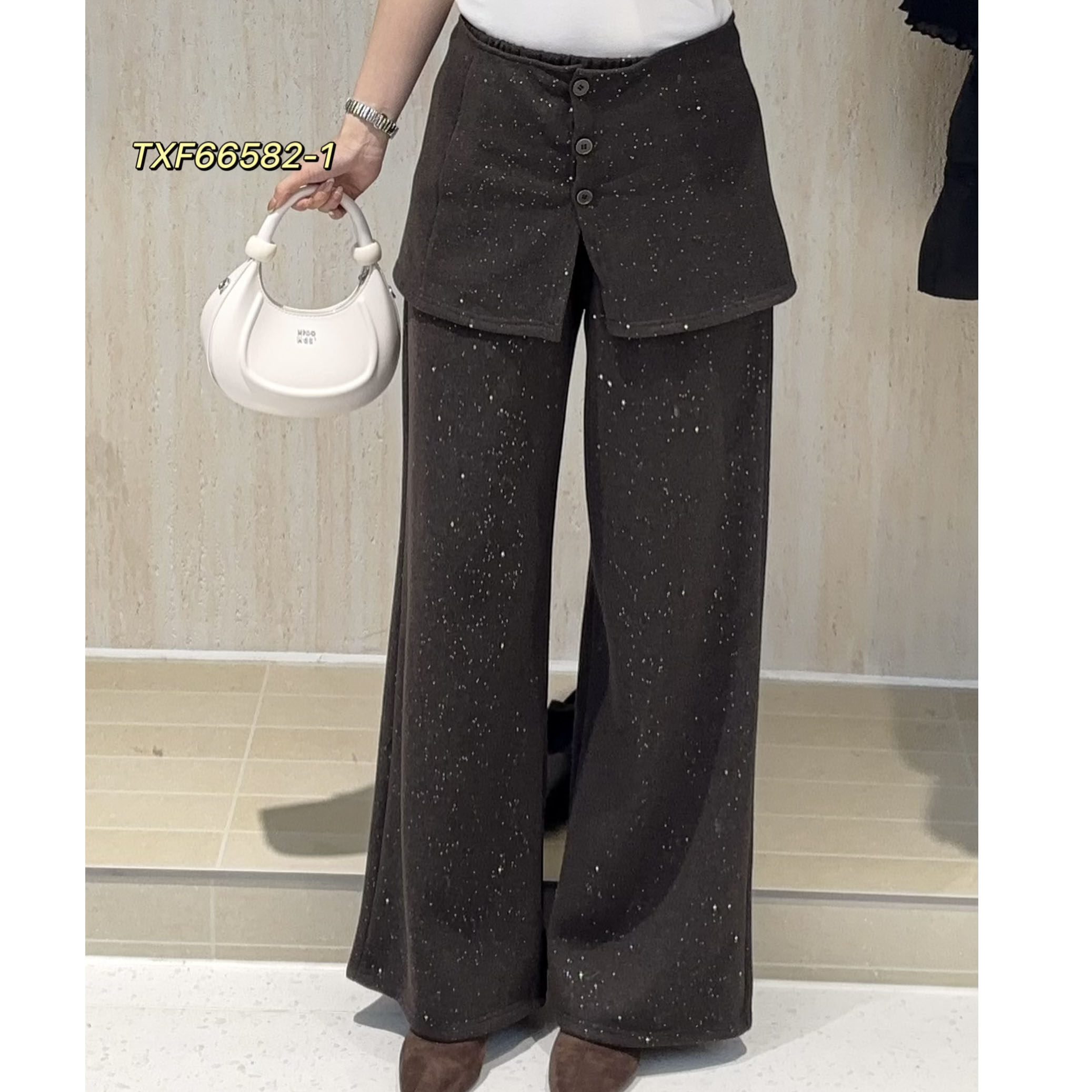 微胖妹妹时髦显瘦屁帘喇叭裤厚