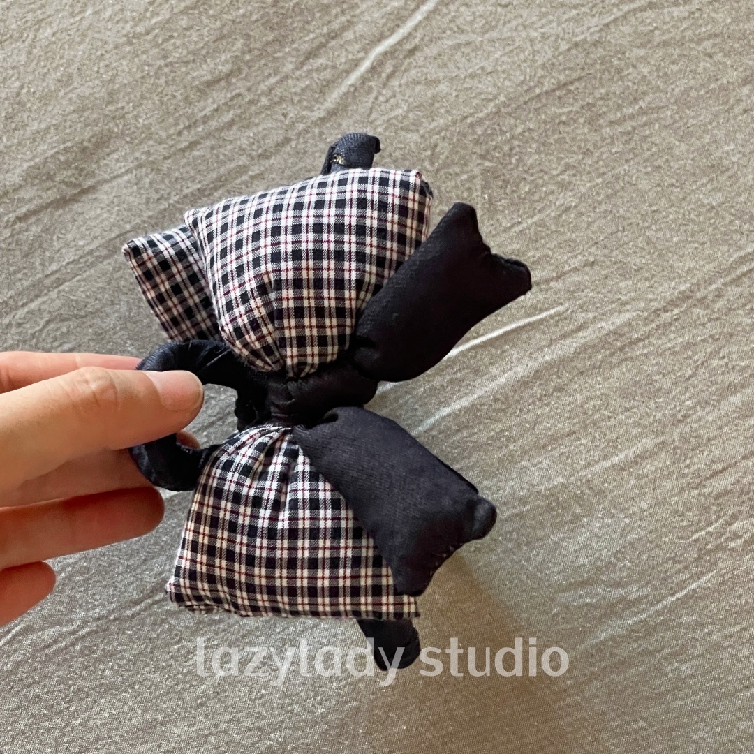 藏蓝色 洋气太空棉蝴蝶结鲨鱼夹 秋冬慵懒休闲小众高货抓夹盘发夹