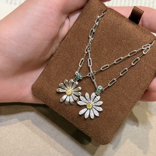 G D同款小雏菊银项链·通体s925银电镀18k金