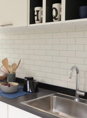 自粘加厚仿瓷砖壁纸防水防油贴纸厨房美化装饰翻新小白砖块墙纸