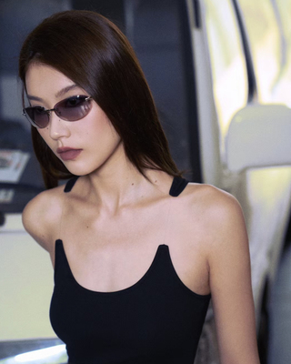 404的店Y2K无框椭圆金属墨镜水银白凹造型街拍ins辣妹太阳眼镜女