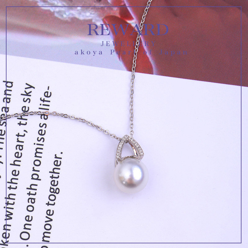 进口南洋白珠澳洲白珠珍珠吊坠项链极强光天然海水18k金