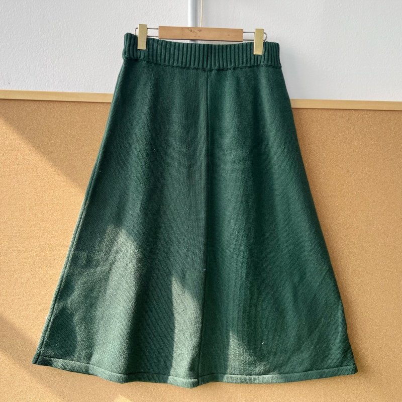 楼8A-37宽松秋冬季长款半身裙文艺温柔风显瘦松紧高腰韩版Y25-11