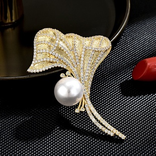欧美法式 时尚 复古INS轻奢重工满锆银杏胸针高档轻奢胸花配饰女
