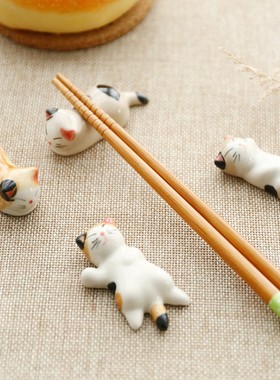 日式猫咪筷托创意陶瓷筷架家用筷子架摆件可爱小猫筷枕精致筷子托