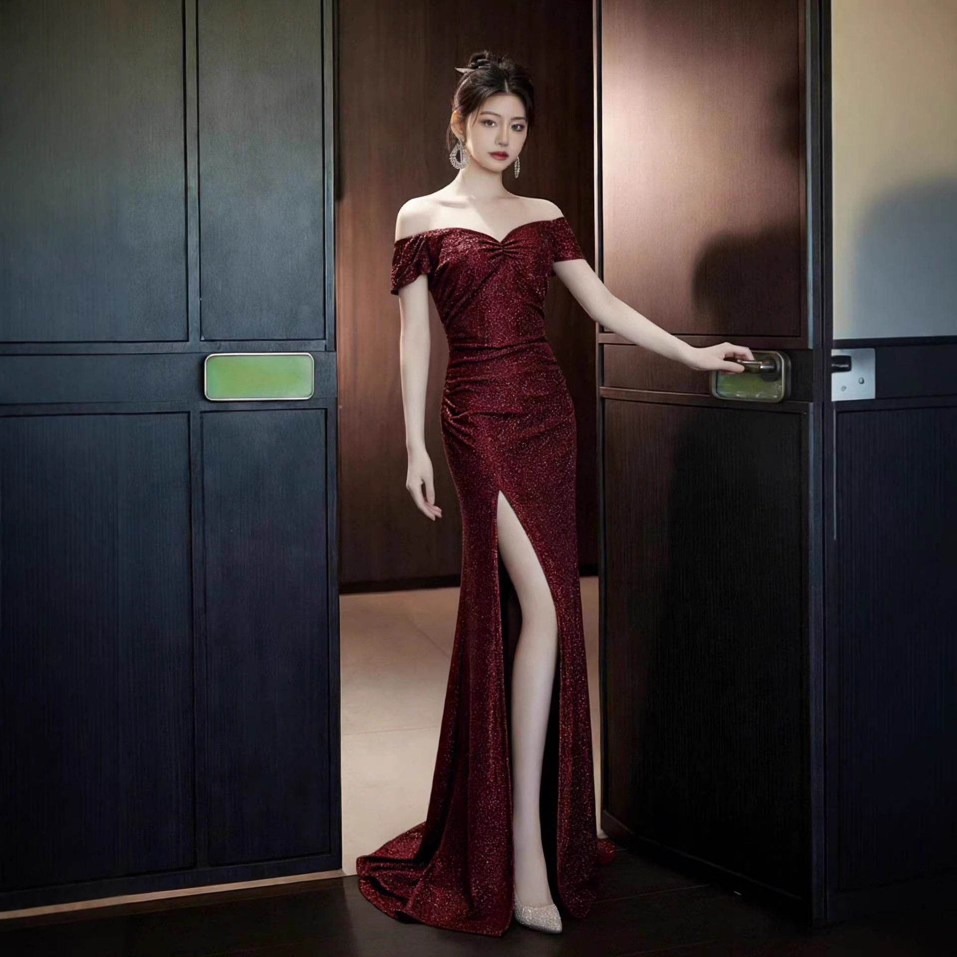 蓝色一字肩亮片礼服声乐艺考生鱼尾绝美订婚新娘敬酒服开叉长裙女