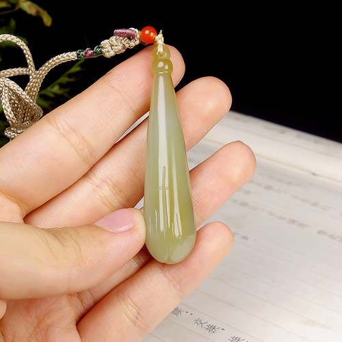 【天石玉器】和田玉糖青玉兰花挂件吊坠14.058g