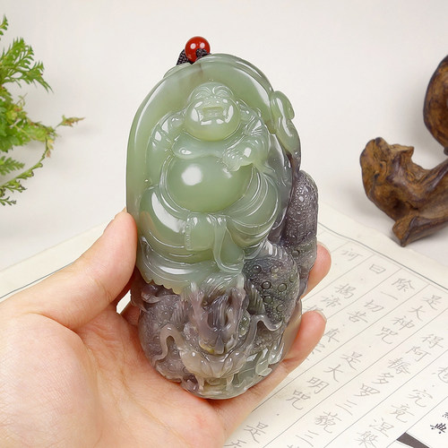 【天石玉器】和田玉糖青笑纳百福弥勒笑佛手把件278.703g