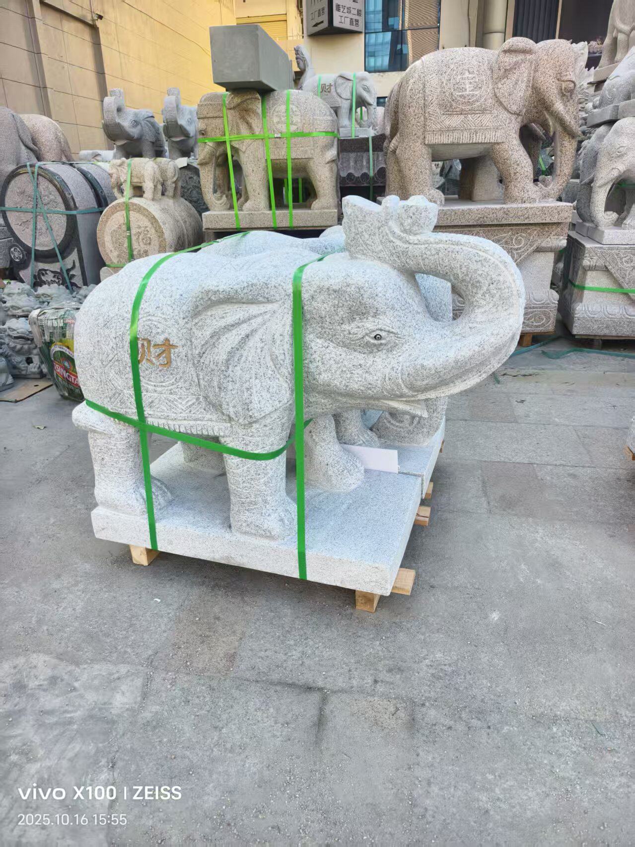 天然花岗岩原石雕刻动物大象吉祥如意石头小象酒店家用门口摆件