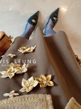 MAVIS LEUNG 柏林少女 M1U系立体花朵装饰陈皮拿铁色A字过膝半裙