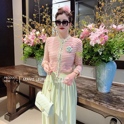MAVIS LEUNG 马卡龙色系 牛油果草莓彩虹条纹COCO长袖针织+半身裙