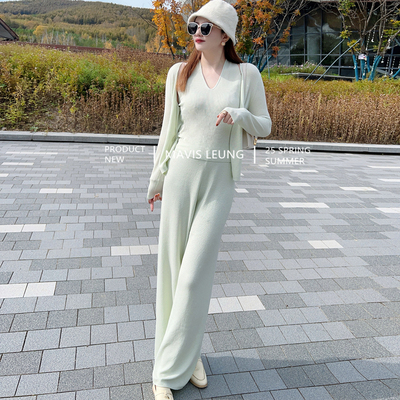 MAVIS LEUNG 岁月静好 淡雅豆绿色假两件慵懒休闲针织衫+阔腿裤