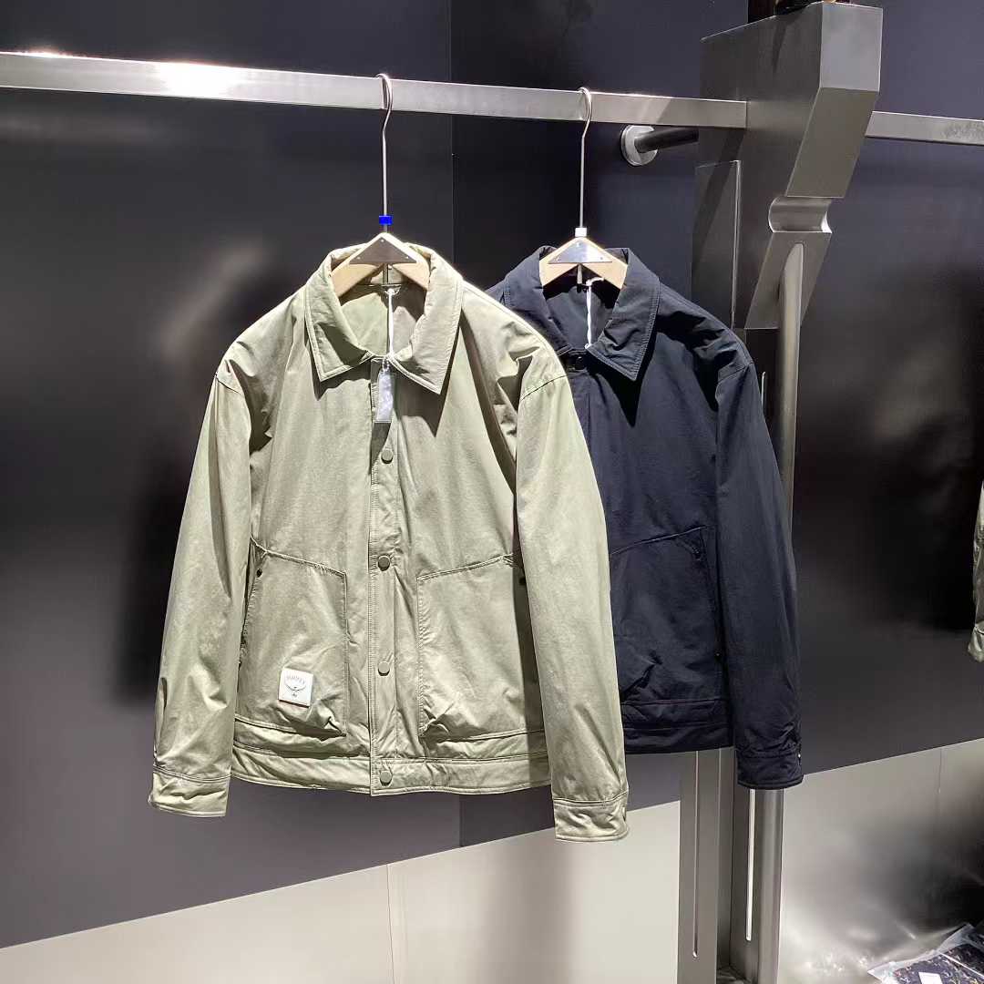 轻薄羽绒服男秋冬季外套潮牌2025新款休闲纯色男生冬装鸭绒上衣潮